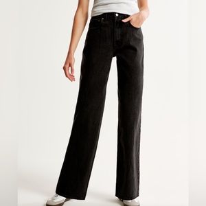 Abercrombie High Rise Loose Jean in Black (barely used!)